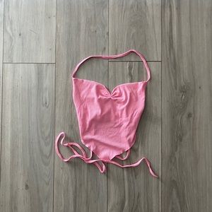 Tied backless rib-knit bandana halter top 🌸